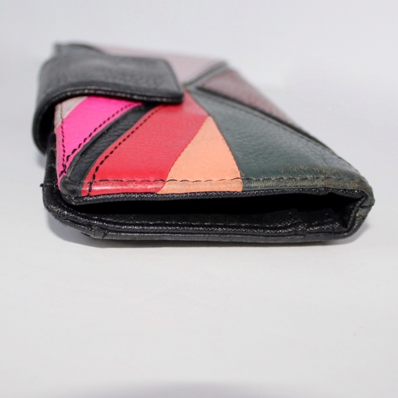 Fossil Multicolored Clutch Wallet - Picture 3 of 8